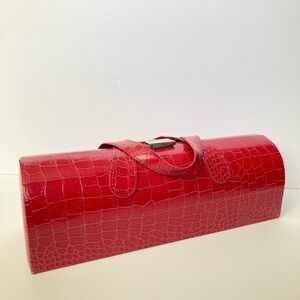 Single Bottle Red Faux Snakeskin Wine Carrier